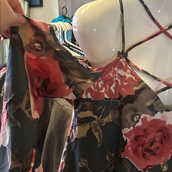 Floral Strappy Women Tunic L/S - Picture 2 of 7